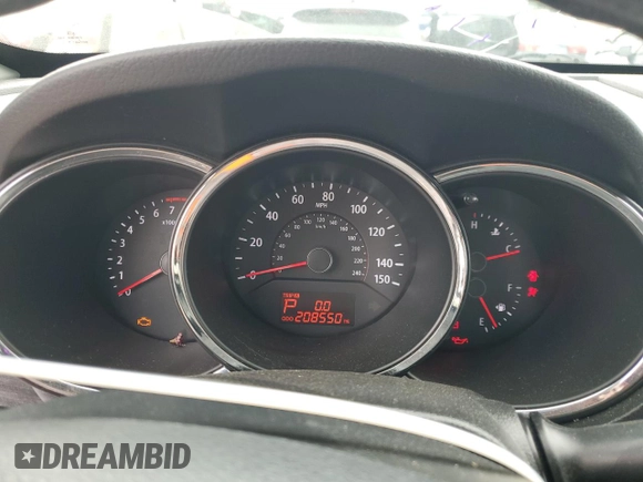 2013 Kia Sorento LX with VIN 5XYKT4A24DG370715, listed as a Copart auction lot 53512595 with 208,550 mi miles and Clean Title. Bid and sale history available at carsss.com. Image 9.