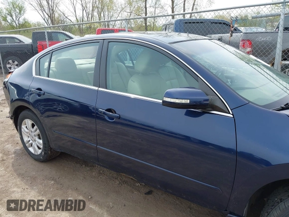 2012 Nissan Altima 2.5 with VIN 1N4AL2AP1CN546273, listed as a IAAI auction lot 42134496 with 118,438 mi miles and . Bid and sale history available at DreamBid. Image 13.