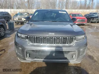 2024 Jeep Grand Cherokee Overland with VIN 1C4RJHDG4R8540329, listed as a Copart auction lot 42094175 with 11,337 mi miles and Clean Title. Bid and sale history available at carsss.com. Image 5.