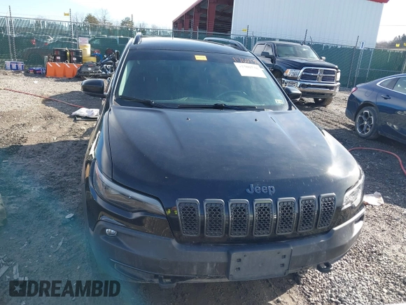 2019 Jeep Cherokee Latitude with VIN 1C4PJMCX8KD464323, listed as a IAAI auction lot 41700738 with 179,234 mi miles. Bid and sale history available at carsss.com. Image 12.