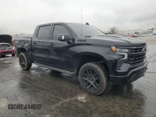 2023 Chevrolet Silverado 1500 LT Trail Boss with VIN 3GCUDFED4PG323090, listed as a Copart auction lot 82374984 with 19,283 mi miles and Salvage Title. Bid and sale history available at DreamBid. Image 4.