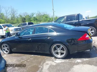 2006 Mercedes-Benz CLS 500 with VIN WDDDJ75X26A067981, listed as a IAAI auction lot 41946739 with 184,684 mi miles and . Bid and sale history available at DreamBid. Image 14.