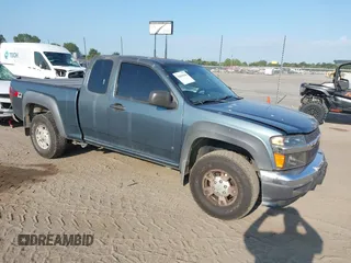 2006 Chevrolet Colorado 1LT z VIN 1GCDT196368224735, wystawiony jako IAAI lot #42841688 z przebiegiem 167 219 mil mil oraz . Historia ofert i sprzedaży dostępna na DreamBid. Obrazek 1.