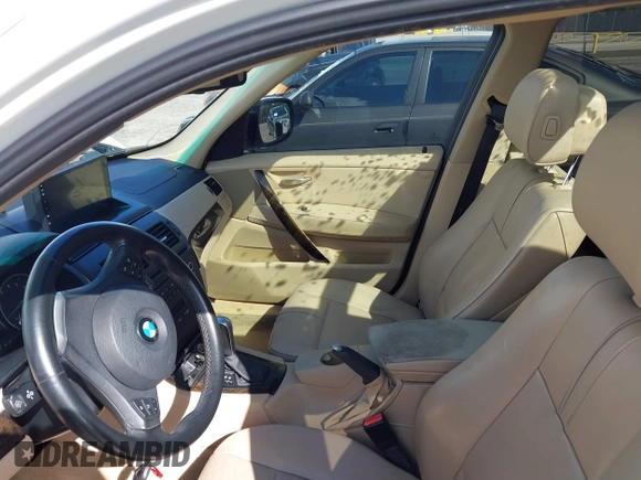 2010 BMW X3 xDrive30i with VIN WBXPC9C47AWJ36653, listed as a IAAI auction lot 41620909 with 126,642 mi miles. Bid and sale history available at carsss.com. Image 5.