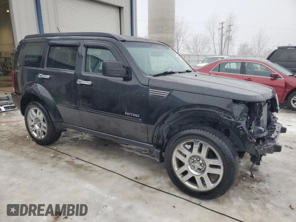 2010 Dodge Nitro SE with VIN 1D4PU2GK3AW141958, listed as a Copart auction lot 42642135 with 130,691 mi miles and Clean Title. Bid and sale history available at DreamBid. Image 4.