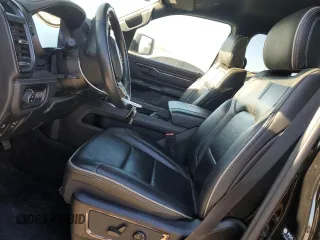 2022 Ram 1500 Limited z VIN 1C6SRFHT4NN360826, wystawiony jako Copart lot #42561795 z przebiegiem 48 562 mil mil oraz Szkoda całkowita • Salvage title. Historia ofert i sprzedaży dostępna na DreamBid. Obrazek 7.