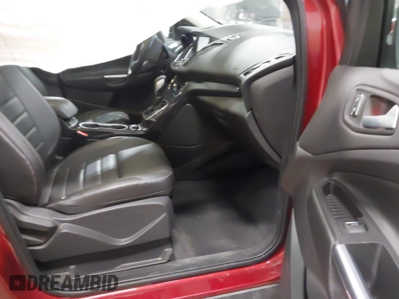 2014 Ford Escape Titanium with VIN 1FMCU9J9XEUA51732, listed as a IAAI auction lot 41542867 with 44,141 mi miles. Bid and sale history available at carsss.com. Image 5.