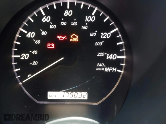 2006 Lexus RX with VIN 2T2GA31U96C048136, listed as a IAAI auction lot 41661100 with 179,832 mi miles. Bid and sale history available at carsss.com. Image 7.