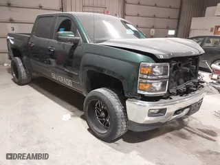 2015 Chevrolet Silverado 1500 LT with VIN 3GCUKREC4FG147784, listed as a IAAI auction lot 41501887 with 135,086 mi miles. Bid and sale history available at carsss.com. Image 1.