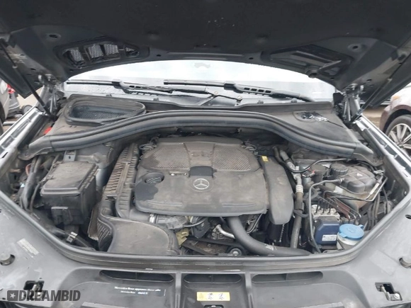 2017 Mercedes-Benz GLE with VIN 4JGDA5HB9HA992609, listed as a IAAI auction lot 41724638 with 205,921 mi miles. Bid and sale history available at carsss.com. Image 10.