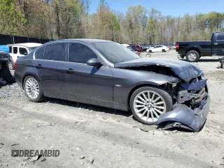 2006 BMW 3 Series 330i with VIN WBAVB33586PS16264, listed as a Copart auction lot 52257995 with 182,857 mi miles and Salvage Title. Bid and sale history available at DreamBid. Image 4.