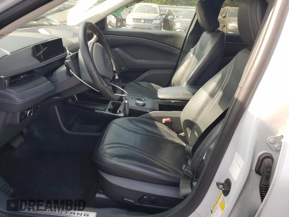 2023 Ford Mustang Mach-E Premium with VIN 3FMTK3SU0PMA97146, listed as a Copart auction lot 60991945 with 29,181 mi miles and Salvage title. Bid and sale history available at DreamBid. Image 7.