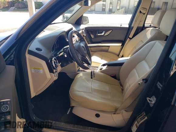2013 Mercedes-Benz GLK 350 with VIN WDCGG8JB4DG104314, listed as a Copart auction lot 76598564 with 110,836 mi miles and Salvage Title. Bid and sale history available at DreamBid. Image 7.