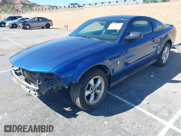 2007 Ford Mustang Deluxe with VIN 1ZVFT80N175320336, listed as a IAAI auction lot 41723617 with Not Provided miles and . Bid and sale history available at DreamBid. Image 2.