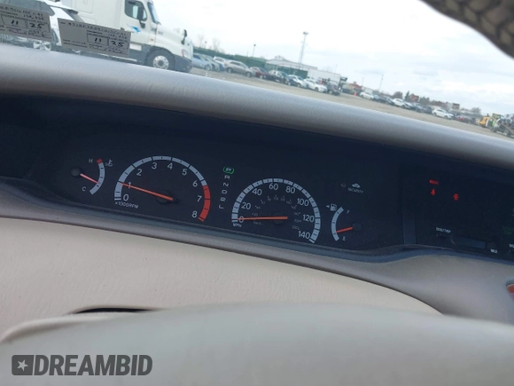 2001 Toyota Avalon XL with VIN 4T1BF28B91U135041, listed as a IAAI auction lot 41888876 with 135,808 mi miles and . Bid and sale history available at DreamBid. Image 7.