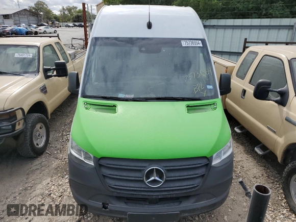 2021 Mercedes-Benz Sprinter Cargo with VIN W1Y4ECHY8MT058906, listed as a Copart auction lot 75736554 with 171,564 mi miles and Salvage Title. Bid and sale history available at carsss.com. Image 5.