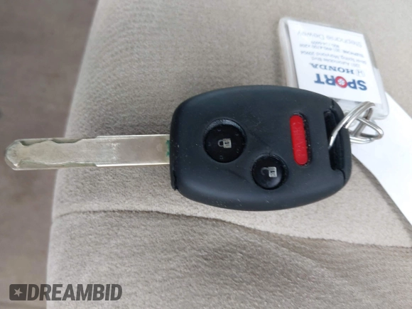 2006 Honda Civic LX with VIN 1HGFA16546L005906, listed as a IAAI auction lot 42182142 with 167,663 mi miles and . Bid and sale history available at DreamBid. Image 11.