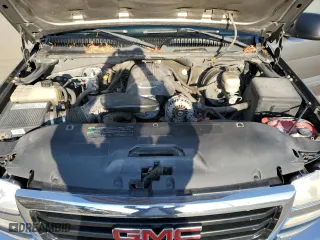 2006 GMC Sierra 1500 SLT with VIN 2GTEK13Z761277452, listed as a Copart auction lot 53755255 with 194,655 mi miles and Clean Title. Bid and sale history available at carsss.com. Image 11.