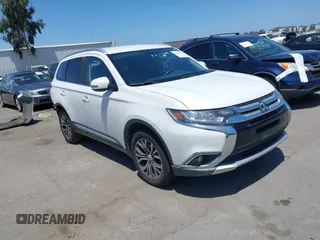 2018 Mitsubishi Outlander SE с VIN JA4AD3A36JZ061024, выставлен на аукционе IAAI как лот 42281627 с пробегом 245 456 миль миль и . История ставок и продаж доступна на DreamBid. Изображение 1.