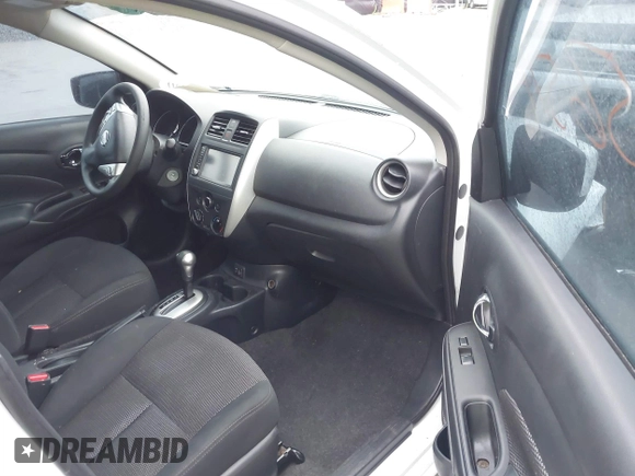 2018 Nissan Versa SV with VIN 3N1CN7AP0JL877856, listed as a IAAI auction lot 41056511 with 92,454 mi miles. Bid and sale history available at carsss.com. Image 5.