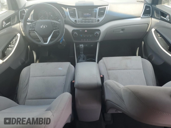 2016 Hyundai Tucson SE z VIN KM8J23A43GU225772, wystawiony jako Copart lot #58084075 z przebiegiem 78 108 mil mil oraz Czysty tytuł • Clean title. Historia ofert i sprzedaży dostępna na DreamBid. Obrazek 8.