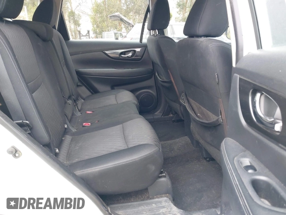2017 Nissan Rogue SV with VIN KNMAT2MT4HP533578, listed as a IAAI auction lot 42050436 with 161,875 mi miles. Bid and sale history available at carsss.com. Image 8.
