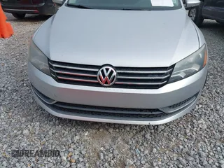2012 Volkswagen Passat S w/Appearance with VIN 1VWAP7A39CC068119, listed as a IAAI auction lot 41538988 with 122,255 mi miles. Bid and sale history available at carsss.com. Image 6.