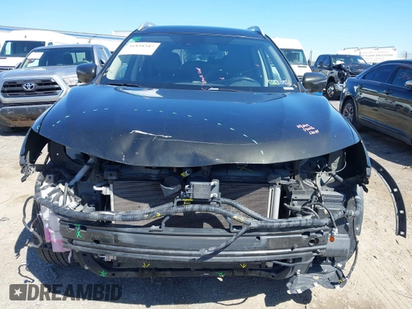 2017 Nissan Rogue SL with VIN JN8AT2MT8HW395084, listed as a IAAI auction lot 41858587 with 219,849 mi miles and . Bid and sale history available at DreamBid. Image 6.