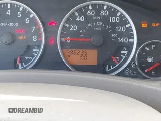 2008 Nissan Pathfinder LE z VIN 5N1AR18U08C661055, wystawiony jako IAAI lot #42792867 z przebiegiem 386 235 mil mil oraz . Historia ofert i sprzedaży dostępna na DreamBid. Obrazek 14.