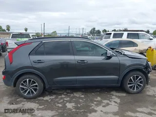 2023 Kia Niro EX with VIN KNDCR3LE2P5050276, listed as a IAAI auction lot 41922234 with 115,609 mi miles. Bid and sale history available at carsss.com. Image 14.