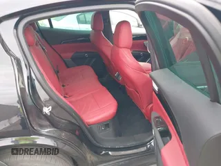 2023 Maserati Grecale Modena z VIN ZN682AVM5P7429357, wystawiony jako IAAI lot #42052948 z przebiegiem 11 019 mil mil oraz . Historia ofert i sprzedaży dostępna na DreamBid. Obrazek 8.