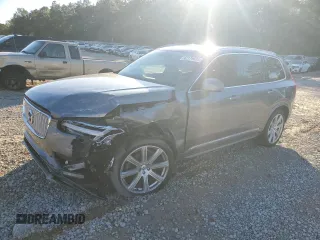 2018 Volvo XC90 Inscription with VIN YV4A22PL1J1211033, listed as a Copart auction lot 42179635 with 144,904 mi miles and Salvage Title. Bid and sale history available at carsss.com. Image 1.
