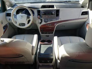 2011 Toyota Sienna XLE AAS with VIN 5TDYK3DC5BS118256, listed as a Copart auction lot 49208545 with 149,474 mi miles and Salvage Title. Bid and sale history available at carsss.com. Image 8.