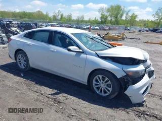 2018 Chevrolet Malibu LT z VIN 1G1ZD5ST7JF113869, wystawiony jako IAAI lot #42188467 z przebiegiem 104 531 mil mil oraz . Historia ofert i sprzedaży dostępna na DreamBid. Obrazek 1.