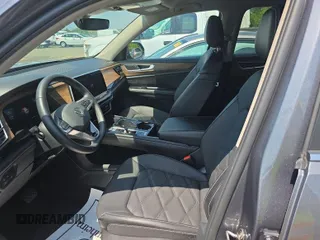 2024 Volkswagen Atlas SE с VIN 1V2HR2CAXRC566069, выставлен на аукционе IAAI как лот 42852810 с пробегом 20 626 миль миль и . История ставок и продаж доступна на DreamBid. Изображение 19.