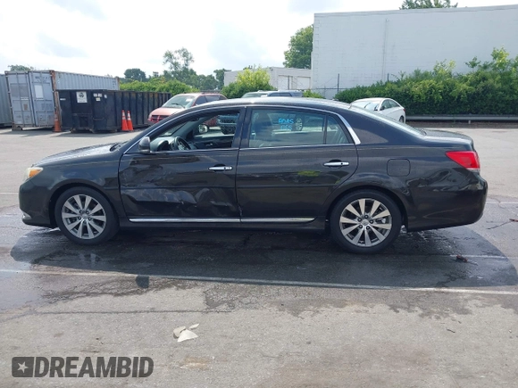 2012 Toyota Avalon with VIN 4T1BK3DB8CU458894, listed as a IAAI auction lot 42414799 with 163,212 mi miles and . Bid and sale history available at DreamBid. Image 14.