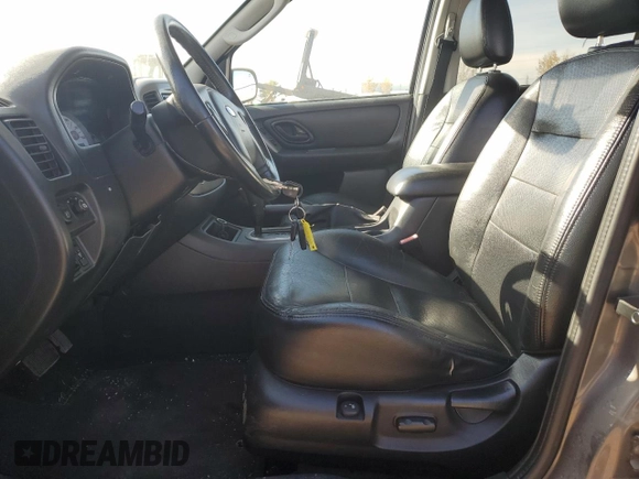 2005 Ford Escape Limited with VIN 1FMCU94135KA24213, listed as a Copart auction lot 75421024 with 259,525 mi miles and Clean Title. Bid and sale history available at carsss.com. Image 7.