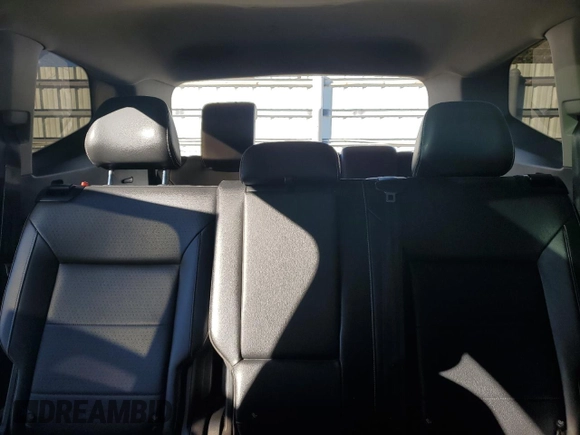 2022 Volkswagen Atlas SE with VIN 1V2JR2CAXNC529065, listed as a Copart auction lot 47360925 with 88,277 mi miles and Salvage title. Bid and sale history available at DreamBid. Image 10.