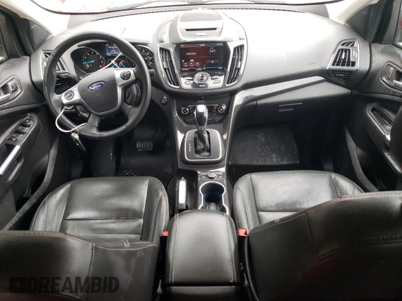 2014 Ford Escape Titanium z VIN 1FMCU0J95EUA82835, wystawiony jako Copart lot #59901675 z przebiegiem 155 193 mil mil oraz Czysty tytuł • Clean title. Historia ofert i sprzedaży dostępna na DreamBid. Obrazek 8.