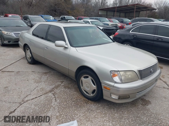 2000 Lexus LS 400 with VIN JT8BH28F4Y0179448, listed as a IAAI auction lot 41563460 with 179,113 mi miles. Bid and sale history available at carsss.com. Image 1.