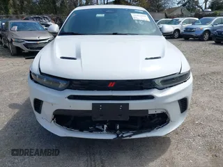 2024 Dodge Hornet R/T with VIN ZACPDFCW8R3A28634, listed as a IAAI auction lot 42019630 with 19,029 mi miles and . Bid and sale history available at DreamBid. Image 12.