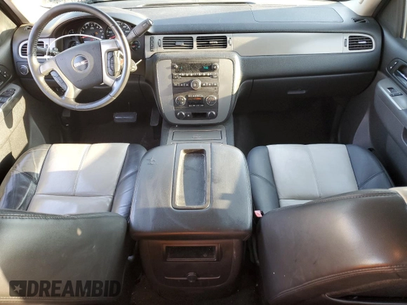 2010 GMC Sierra 1500 SLT с VIN 3GTRKWE37AG140020, выставлен на аукционе Copart как лот 51840655 с пробегом 203 389 миль миль и Списание • Salvage title. История ставок и продаж доступна на DreamBid. Изображение 8.