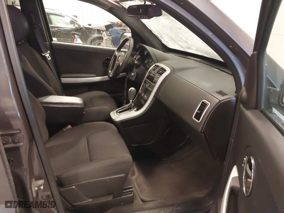 2008 Pontiac Torrent with VIN 2CKDL33FX86340679, listed as a IAAI auction lot 41607519 with 155407 miles. Bid and sale history available at carsss.com. Image 5.