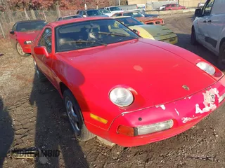 1989 Porsche 928 z VIN WP0JB0921KS860712, wystawiony jako IAAI lot #41497719 z przebiegiem Nie podano mil oraz . Historia ofert i sprzedaży dostępna na DreamBid. Obrazek 1.