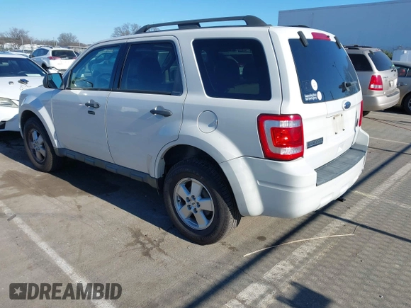 2010 Ford Escape XLT с VIN 1FMCU0D77AKD38652, выставлен на аукционе IAAI как лот 41264448 с пробегом 257 864 миль миль и . История ставок и продаж доступна на DreamBid. Изображение 3.