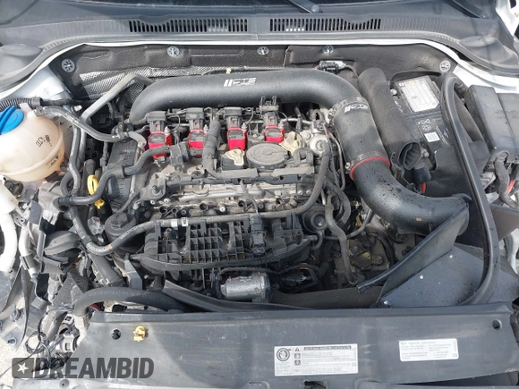2015 Volkswagen Jetta SE with VIN 3VWD17AJ1FM421694, listed as a IAAI auction lot 41841114 with 97,888 mi miles and . Bid and sale history available at DreamBid. Image 10.
