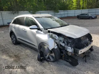 2018 Kia Niro FE with VIN KNDCB3LC4J5207459, listed as a Copart auction lot 52941934 with 22,717 mi miles and Salvage Title. Bid and sale history available at carsss.com. Image 4.