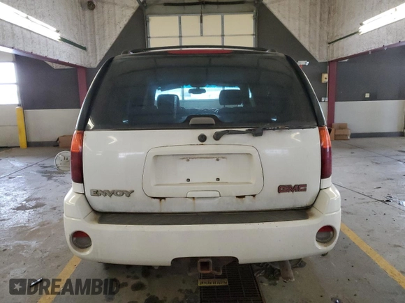 2002 GMC Envoy SLT with VIN 1GKDT13S622231265, listed as a Copart auction lot 45037215 with 213,069 mi miles and Salvage Title. Bid and sale history available at carsss.com. Image 6.