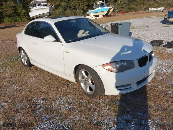 2009 BMW 1 Series 128i SULEV with VIN WBAUP93579VF49106, listed as a IAAI auction lot 41443690 with 1 mi miles. Bid and sale history available at carsss.com. Image 1.