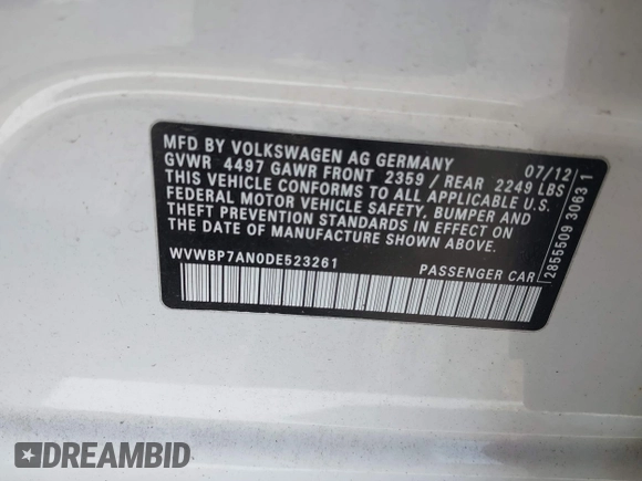 2013 Volkswagen CC Sport with VIN WVWBP7AN0DE523261, listed as a IAAI auction lot 42106039 with 136,105 mi miles. Bid and sale history available at carsss.com. Image 9.